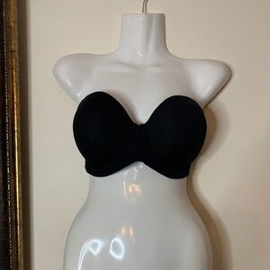 Way cold, black strapless, underwire bra, size 36DD